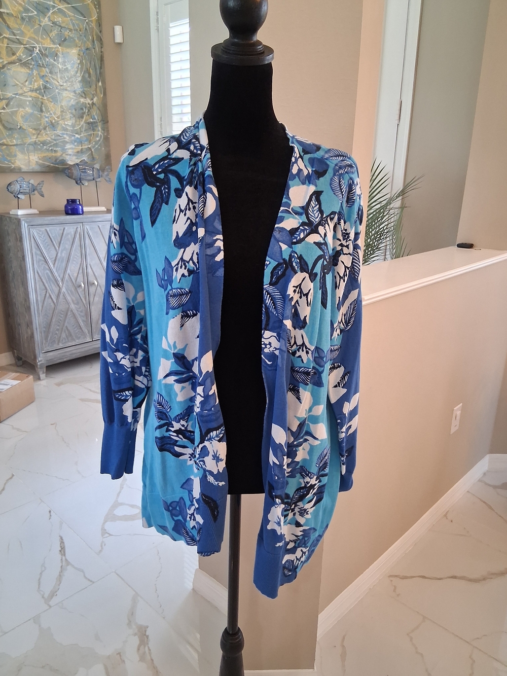 Chico's Blue & White Floral Open-Front Cardigan